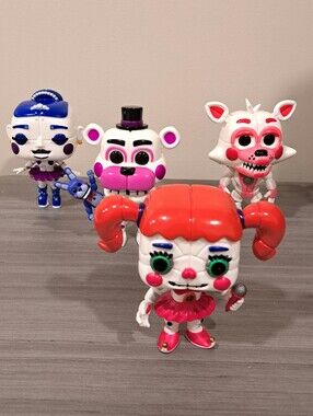 Funko Pop! Five Nights At Freddy's Sister Location Bundle - Circus Baby, Funtime